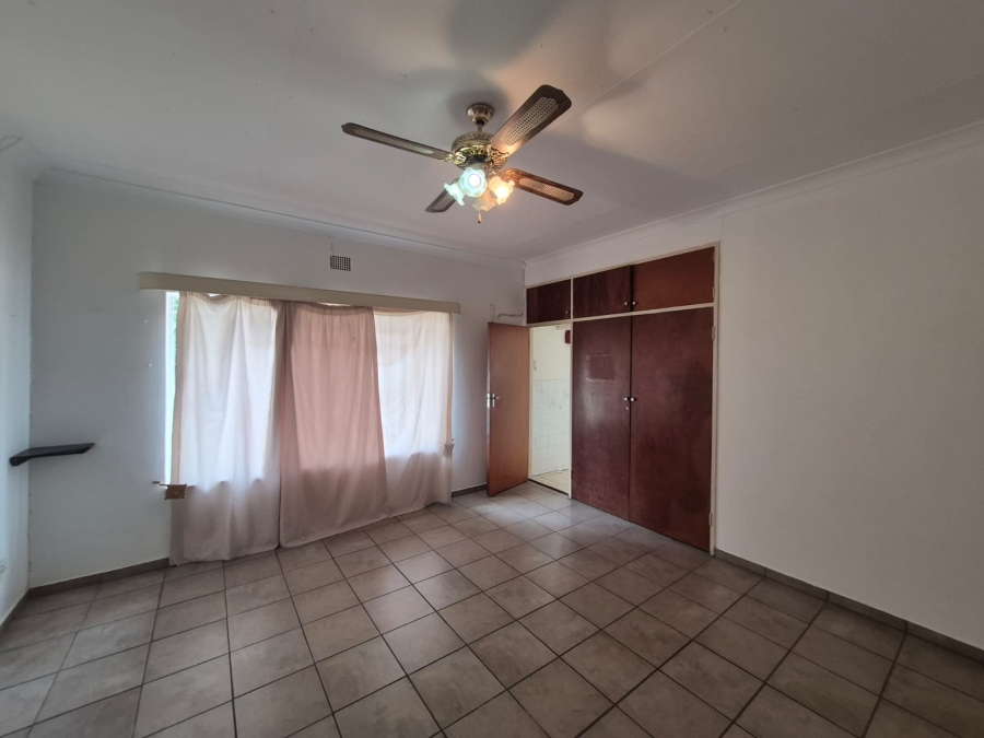 5 Bedroom Property for Sale in Vredefort Free State